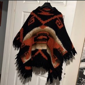 Amazing vintage 90s Ralph Lauren 100% wool poncho southwestern